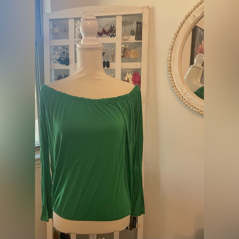 NWOT Venus Green off the shoulder top